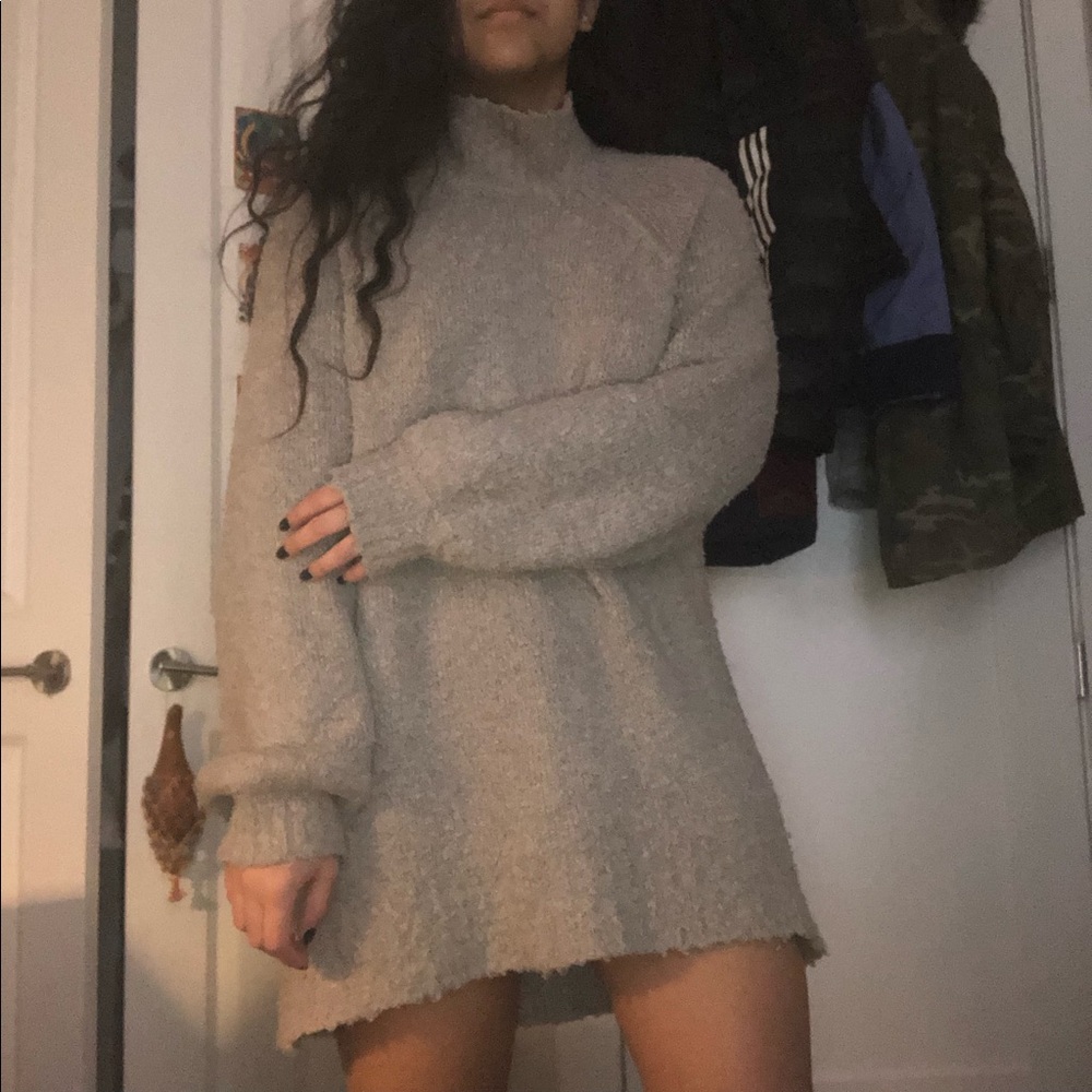 Wool turtle neck